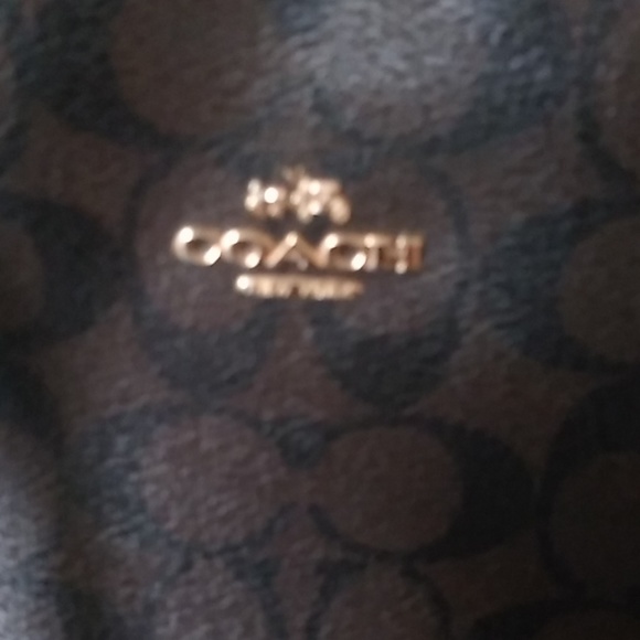 Coach purse - Picture 2 of 5